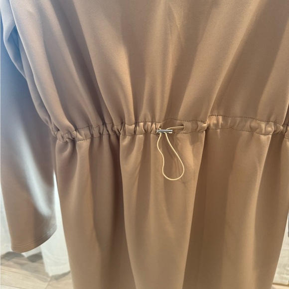Primark Tan Garment - Picture 4 of 12